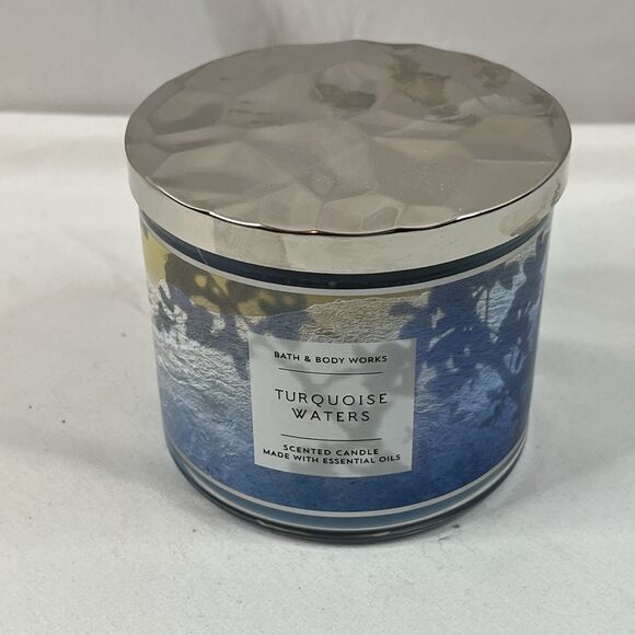 NEW Bath & Body Works 3 Wick Candle 14.5 oz Large Turquoise Waters With Box - Picture 1 of 5